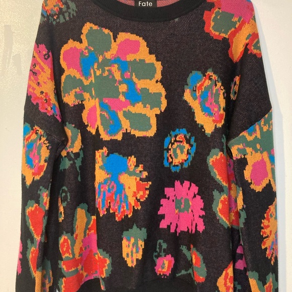 Fate Multicolor Floral Knit Sweater - Picture 4 of 13